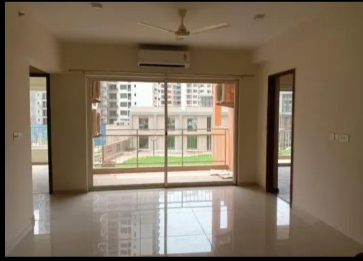 2 BHK 915 Sq.Ft. Apartment in Shapoorji Pallonji Joyville Phase 2