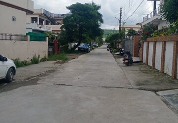Parking in 3 BHK Independent House at Tapovan – for Sale