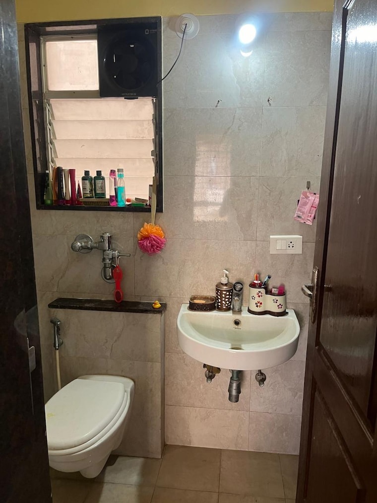 Bathroom, nyati-elan 2 Bedroom 694 Sq.Ft. Apartment In Wagholi Pune 9375777