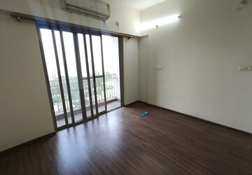 Room in 2 BHK Apartment at Lodha Palava Exotica, Dombivli East – for Sale