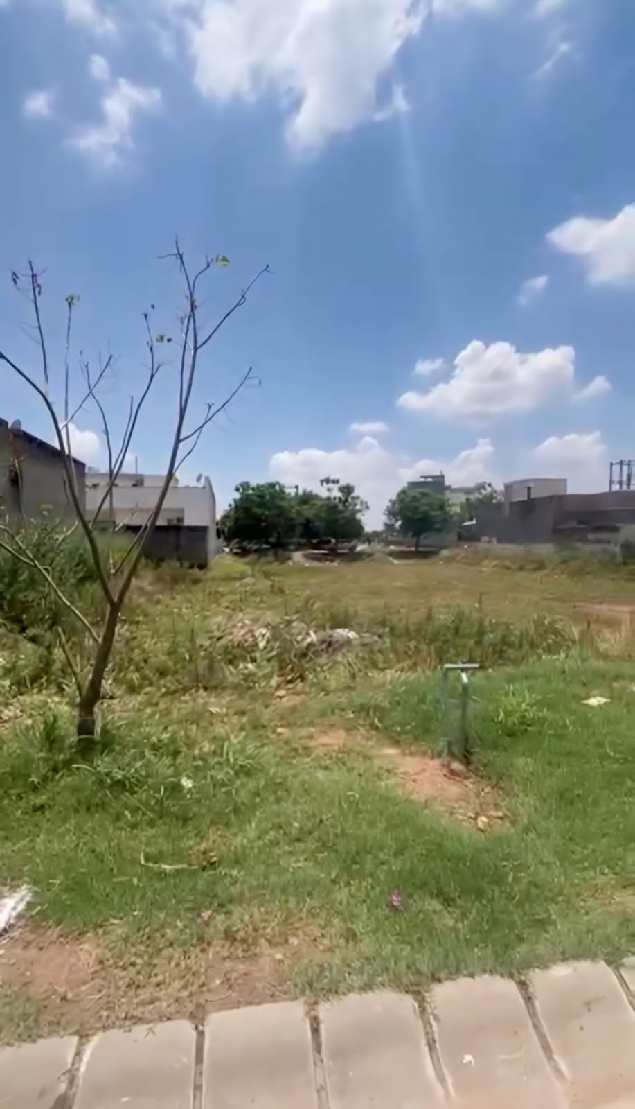 Plot For Sale in Emaar