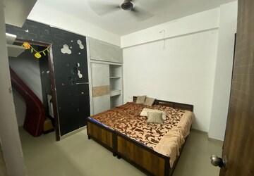 Bedroom in 3 BHK Apartment at Ajnara Integrity, Raj Nagar Extension – for Rent