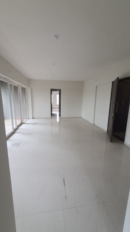 3 BHK + Extra Room Apartment For Rent in Law College Road