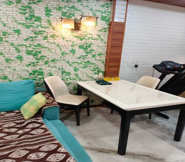 Living Room in 2 BHK Apartment at Dadar East – for Rent