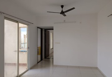 Room in 2 BHK Apartment at Yashwin Hinjewadi, Hinjewadi Phase 2 – for Rent