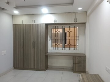 Room in 4 BHK Apartment at Roshan Gardenia, Subramanyapura – for Sale