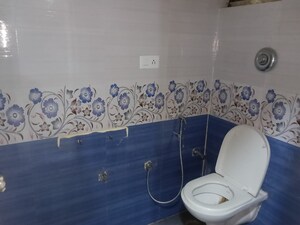 Bathroom in 4 BHK Apartment at Roshan Gardenia, Subramanyapura – for Sale