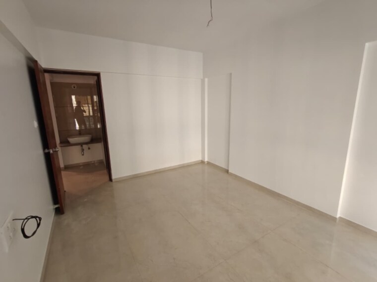 Bedroom, model colony 3 Bedroom 1600 Sq.Ft. Apartment In Model Colony Pune 9375863