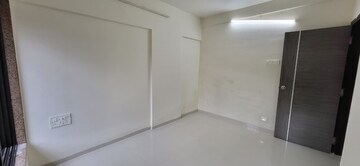 Room in 1 BHK Apartment at Rajkamal Heights, Parel – for Rent