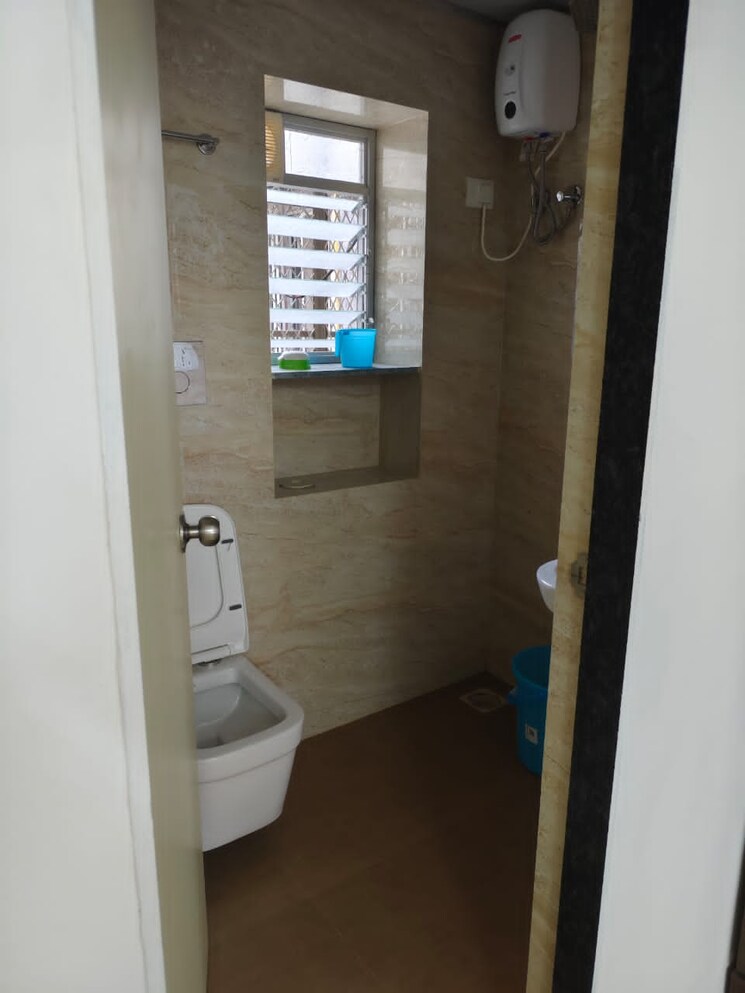 Bathroom, rajkamal-heights 1 Bedroom 370 Sq.Ft. Apartment In Parel Mumbai 9375854
