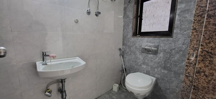 Bathroom, rajkamal-heights 1 Bedroom 370 Sq.Ft. Apartment In Parel Mumbai 9375854