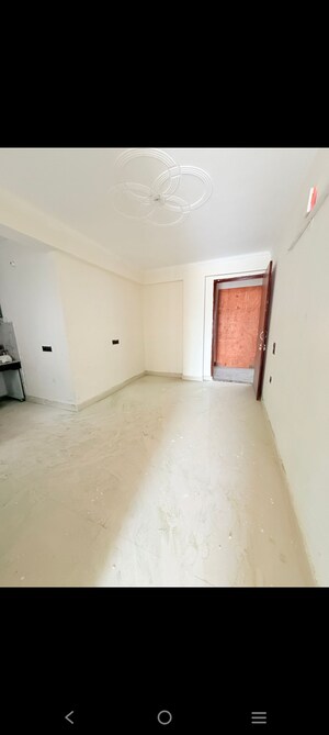 Room in 1 BHK Builder Floor at Saket – for Rent