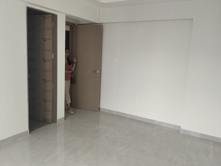 Room, mulund west 2 Bedroom 784 Sq.Ft. Apartment In Mulund West Mumbai 9375871