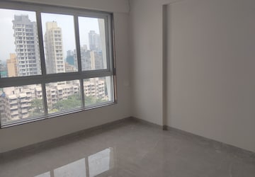 Room in 2 BHK Apartment at Mulund West – for Rent