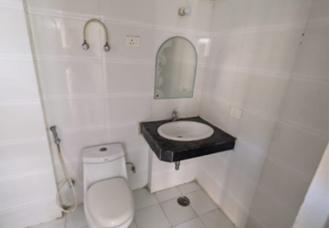 Bathroom in 3 BHK Apartment at Ajnara Integrity, Sehani Khurd – for Rent