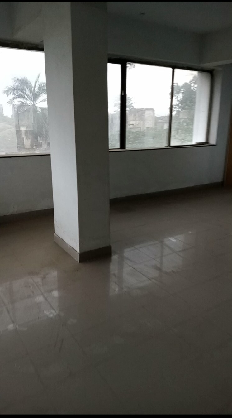 Room, koregaon park Commercial Office Space 2500 Sq.Ft. In Koregaon Park Pune 9375869