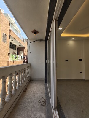 Balcony in 2 BHK Builder Floor at Govindpuri – for Rent