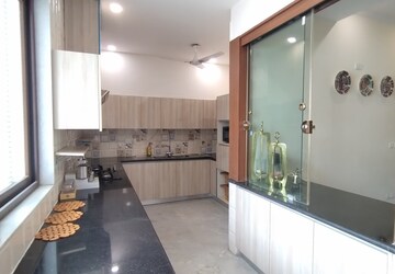 Kitchen in 4 BHK Villa at Ansal Sushant Lok I, Sector 43 – for Rent