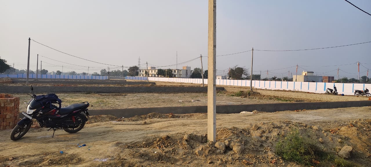 Plot For Sale in Adinath Takshashila 