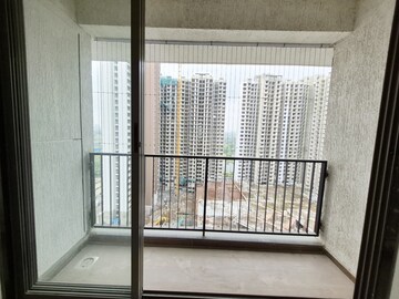 Room in 3 BHK Apartment at Runwal My City Phase II Cluster 05, Dombivli East – for Rent