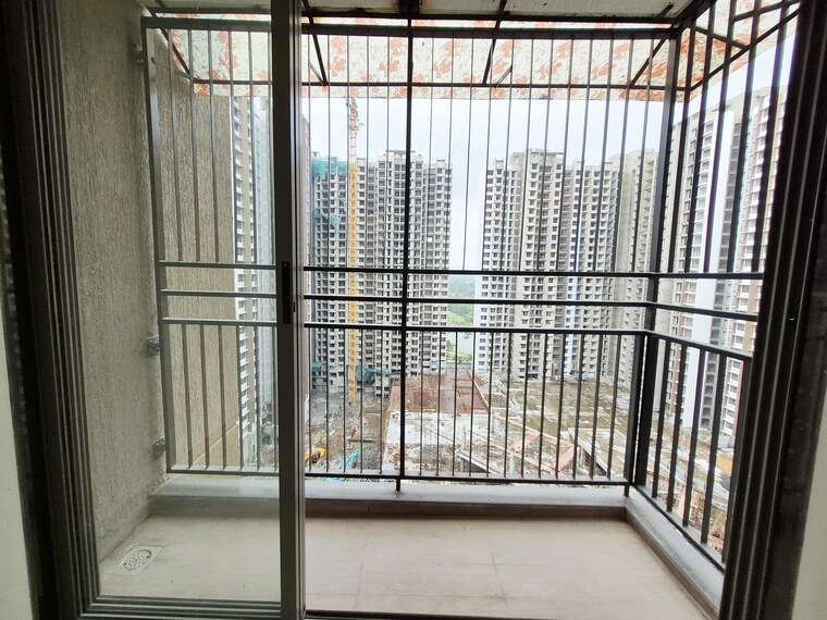 Balcony, runwal-my-city-phase-ii-cluster-05 3 Bedroom 777 Sq.Ft. Apartment In Dombivli East Thane 9375908