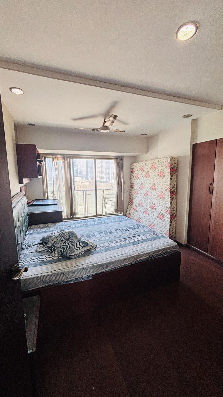 Bedroom, shubhada-tower 2 Bedroom 1050 Sq.Ft. Apartment In Worli Mumbai 9375942