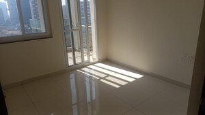 Room in 3 BHK Apartment at Puravankara Silversands, Mundhwa – for Rent