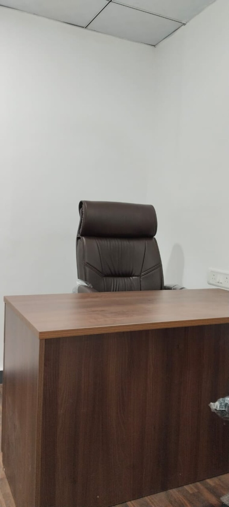 Team Area, sector 63 Commercial Office Space 416 Sq.Ft. In Sector 63 Noida 9375923