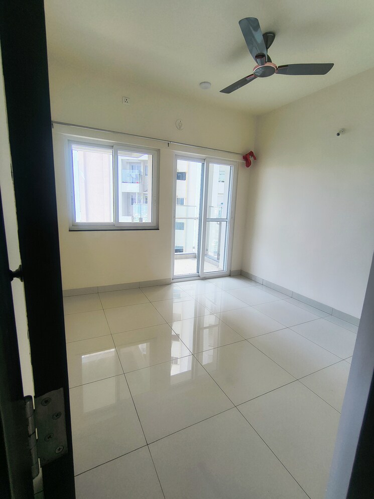 Bathroom, puravankara-silversands 2 Bedroom 900 Sq.Ft. Apartment In Mundhwa Pune 9375956