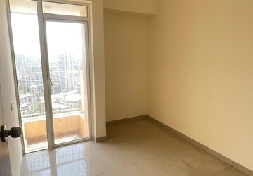 Room in 2 BHK Apartment at JP North Imperia, Mira Road – for Rent