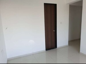 Room in 2 BHK Apartment at Vasant Fiona, Pokhran Road No Two – for Rent