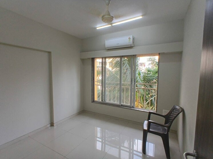 Room, riddhi-gardens-chs 2 Bedroom 1000 Sq.Ft. Apartment In Malad East Mumbai 9375981