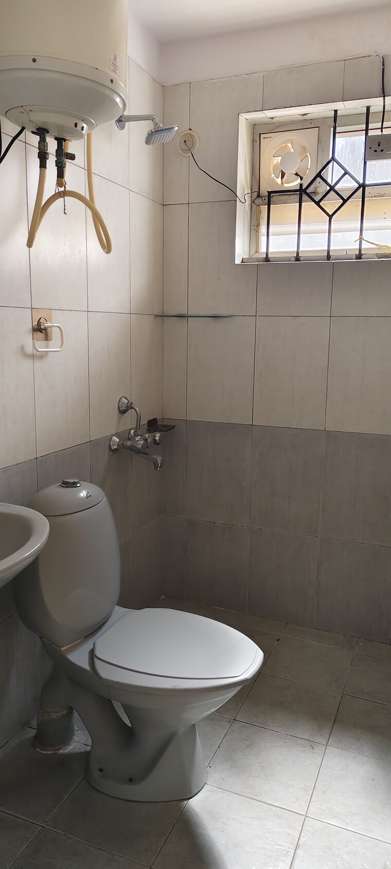 Master Bedroom, infants-enclave 3 Bedroom 1400 Sq.Ft. Apartment In Halasuru Bangalore 9375993