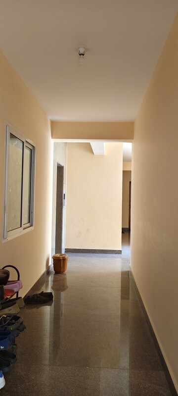 Room in 3 BHK Apartment at Infants Enclave, Halasuru – for Rent