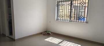 Room in 3 BHK Apartment at Infants Enclave, Halasuru – for Rent