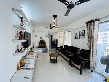 2 BHK Apartment For Rent in Shubh Skypoint, Mundhwa