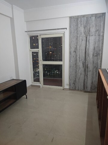 2.5 BHK Apartment For Rent in Aims Golf City, Sector 75