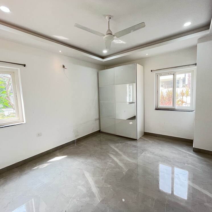 Room, sark-three 3 Bedroom 2700 Sq.Ft. Villa In Mokila Hyderabad 9376067