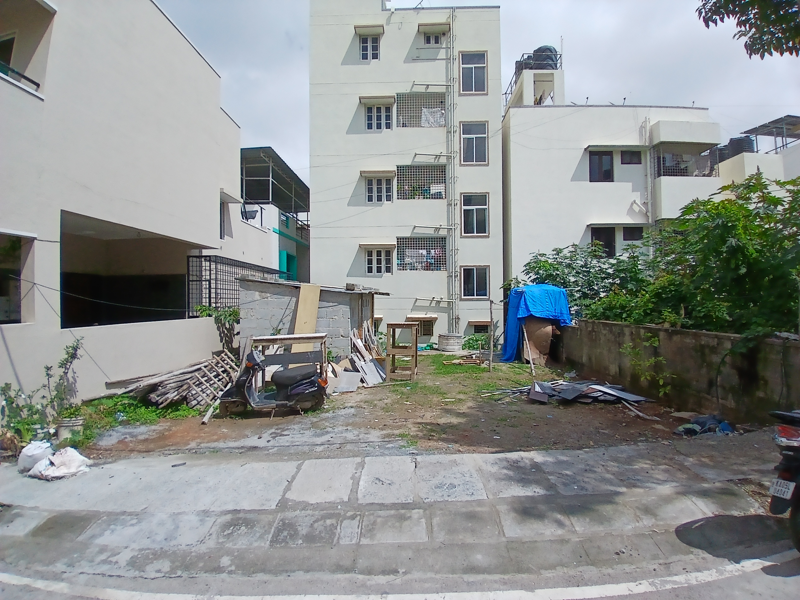 Plot For Sale in South Avenue Layout