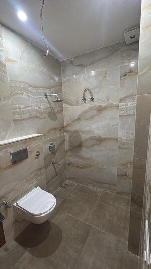 Bathroom in 4 BHK Villa at High Ground – for Rent