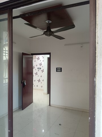 Room in 2.5 BHK Apartment at Tirupati Campus, Tingre Nagar – for Sale