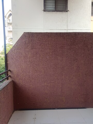 Room in 2.5 BHK Apartment at Tirupati Campus, Tingre Nagar – for Sale