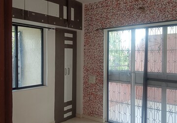 Room in 2.5 BHK Apartment at Tirupati Campus, Tingre Nagar – for Sale