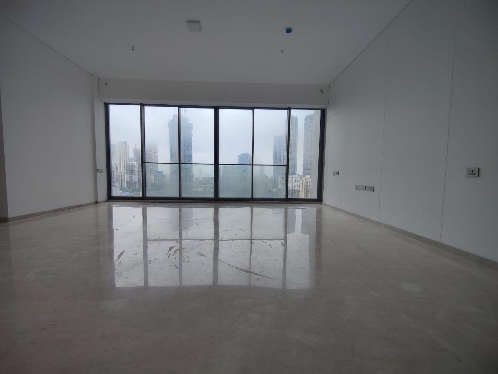 4 BHK + Pooja Room Apartment For Rent in Rustomjee Crown