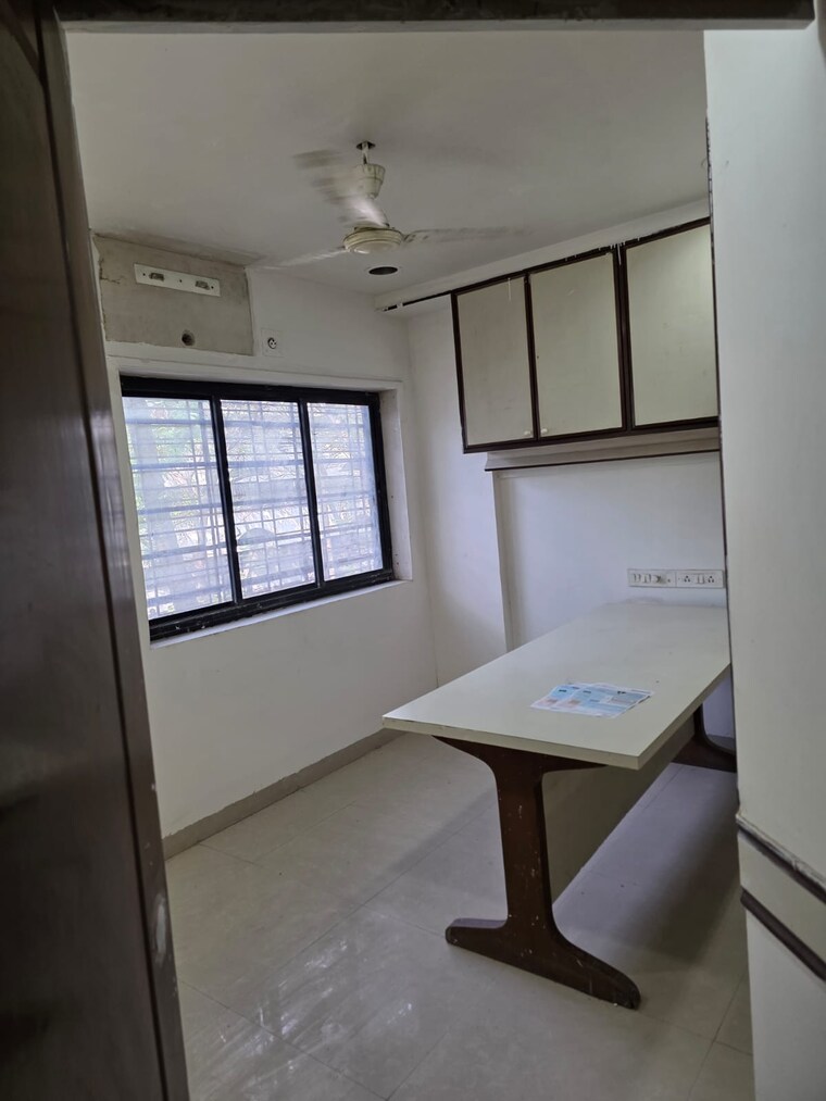 Team Area, solaris-1 Commercial Office Space 1500 Sq.Ft. In Powai Mumbai 9376152