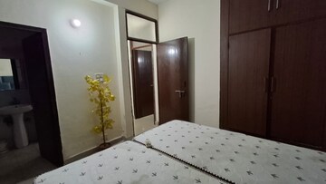 Bedroom in 2 BHK Apartment at Vip Road – for Rent