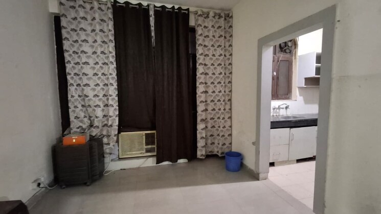 Bedroom, vip road 2 Bedroom 950 Sq.Ft. Apartment In Vip Road Zirakpur 9376150