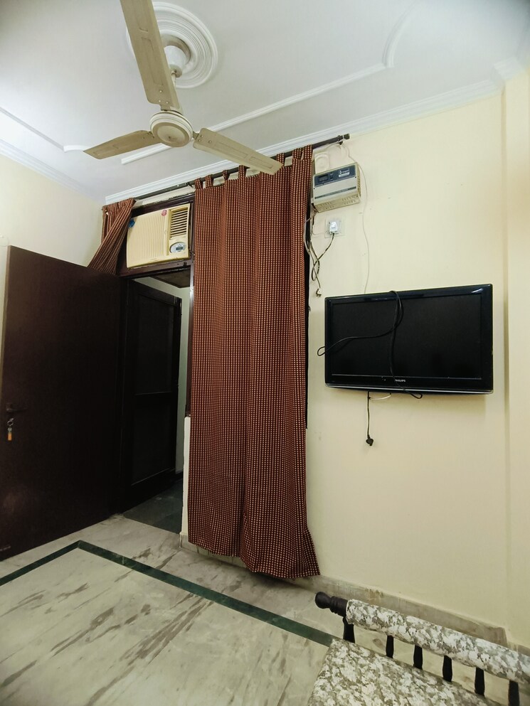 Kitchen, malviya nagar 2 Bedroom 800 Sq.Ft. Builder Floor In Malviya Nagar Delhi 9376166