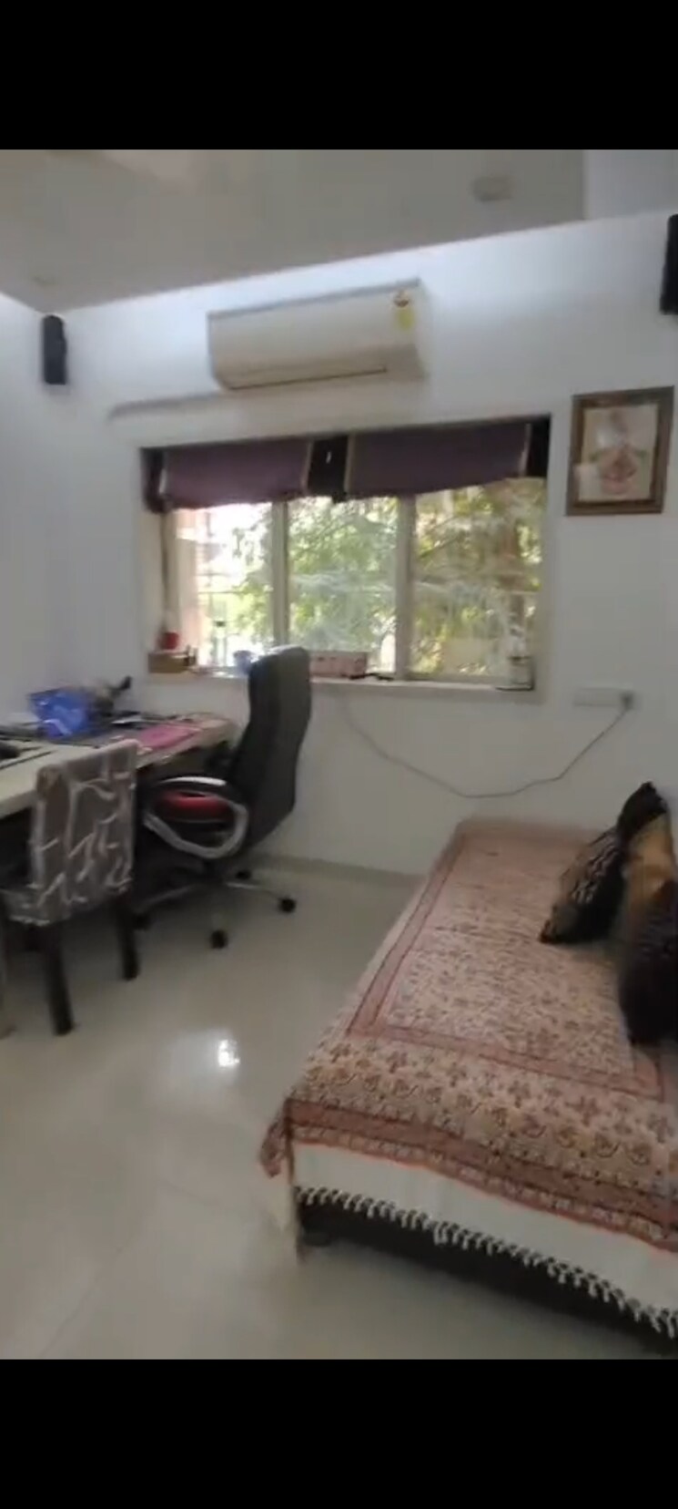 Team Area, vile parle east 2 Bedroom 750 Sq.Ft. Apartment In Vile Parle East Mumbai 9376206