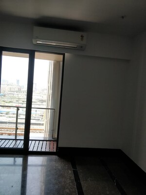 Room in 1 BHK Apartment at Lodha New Cuffe Parade, Wadala Truck Terminal – for Rent
